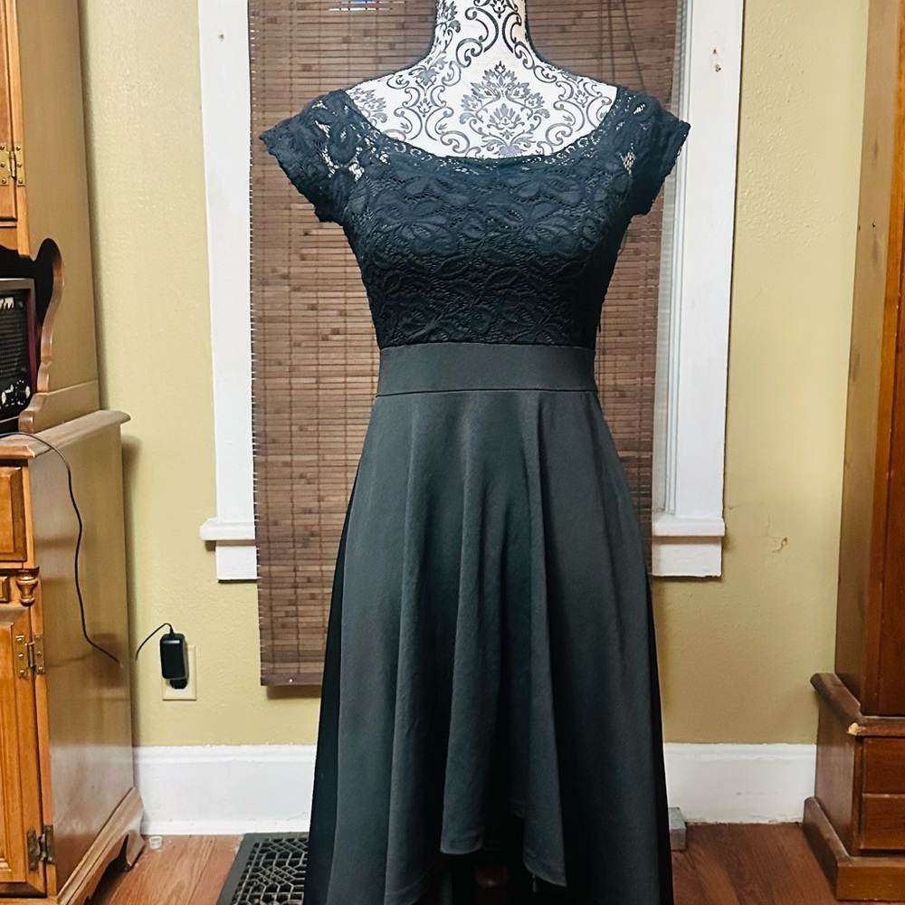 Elegant Black Lace women’s dress.